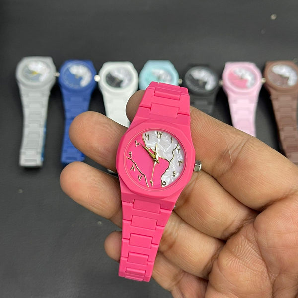 Mini Aura Watch Providing Elegant Design Comfortable Use Stylish Appearance And Everyday Wear - Black