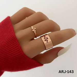 ARJ-143 Snake Shape Adjustable Ring – Stylish Serpent Design Fashion Jewelry (Black)
